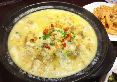 新安江奶酸菜鱼