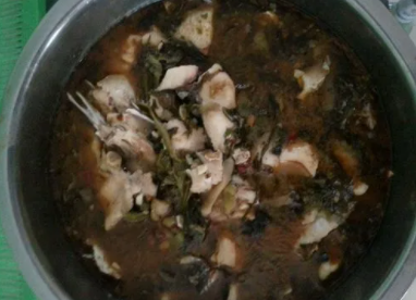 酸菜鱼去骨